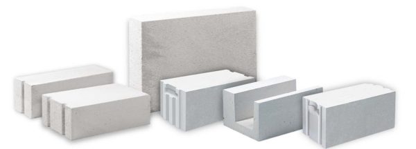 The dimensions of the foam block are selected depending on the type of building and wall