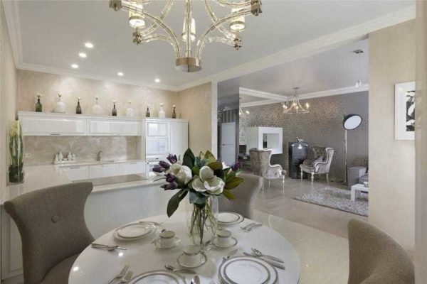 Venetian plaster looks rich in any interior