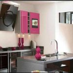 In the kitchen, this combination emphasizes the style of furniture.