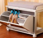 This is how a chest of drawers for flip-up shoes works