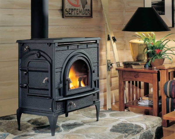 When choosing a metal or cast iron fireplace stove, pay attention to the type of fuel for which the unit is designed