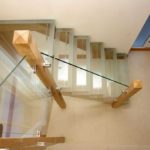 A very interesting option: the pillars are made of wood, and between them there is just glass