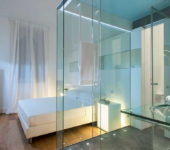 All-glass partitions have no boundaries