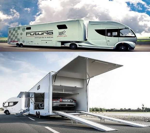 This is also a mobile home in a trailer ... Futuria with pool, garage for a sports car, living room and bedroom