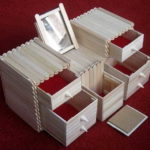 Making such a dresser for dolls = this is already a more difficult task