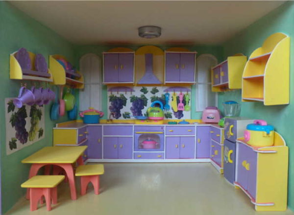 Furniture for the kitchen in the dollhouse