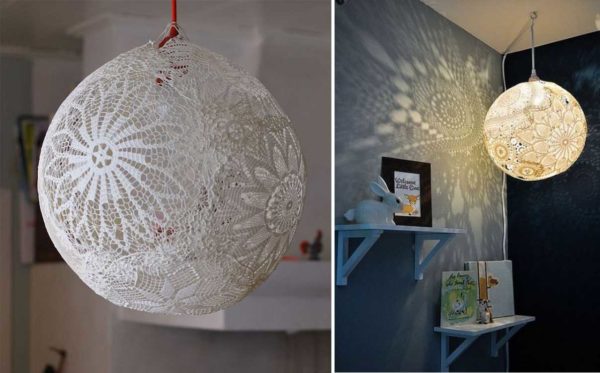Such a charm can be made from lace napkins