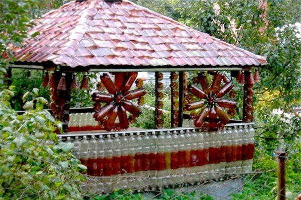 A gazebo made of plastic bottles looks good