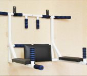 This model is called three in one (3 in 1), as it allows you to train almost all muscles