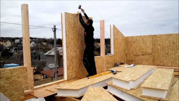 In frame technology, panels are connected using a wooden bar