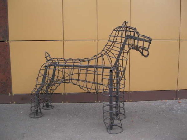 A frame may be needed if you want to recreate an exact copy of an animal or plant.