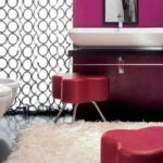 Purple, red and pale lilac. With mostly white and beige