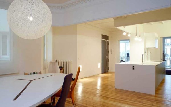 Very often, stucco products are used in the design of multi-level ceilings.