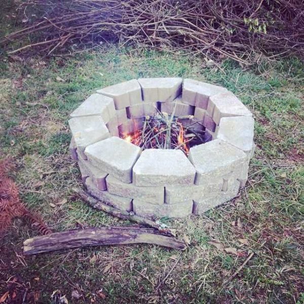 Very easy to fold ... but very difficult to find such bricks