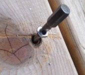 How to unscrew a bolt with torn off edges: unscrew a self-tapping screw with a licked asterisk