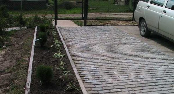 Curbs are desirable for aesthetic and practical reasons