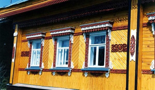 Such carved window frames can be made by hand