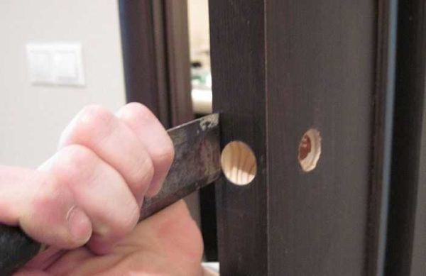 You can't do without a chisel
