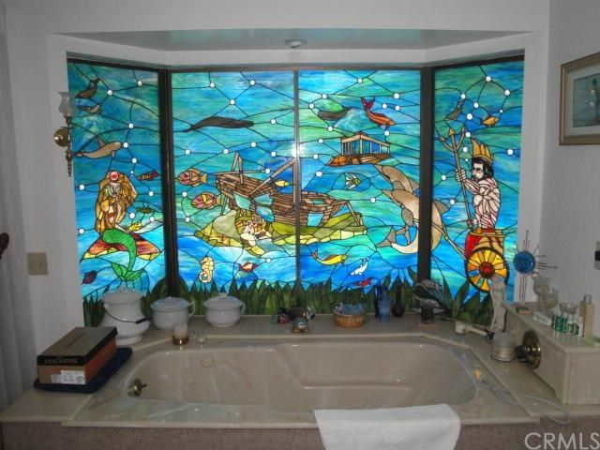 Marine theme in the bathroom - naturally