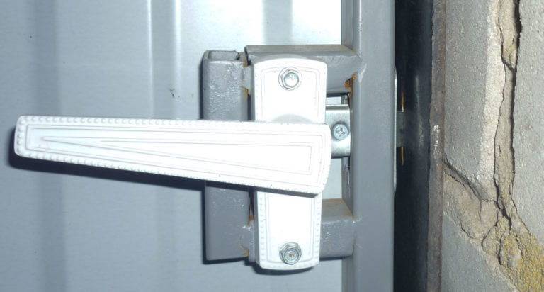 latch on the gate