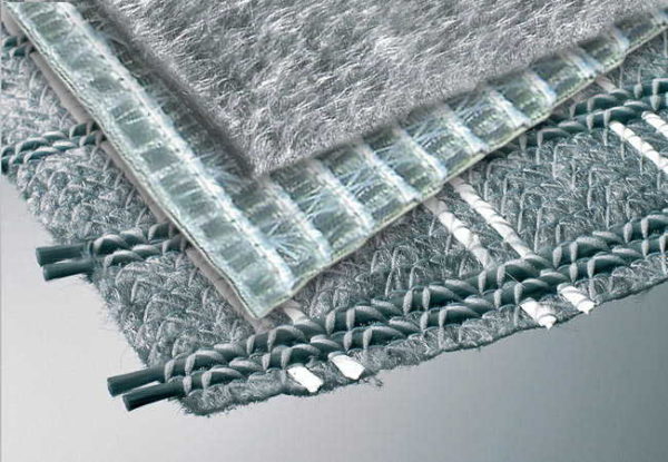 There are also geotextiles with reinforcing threads