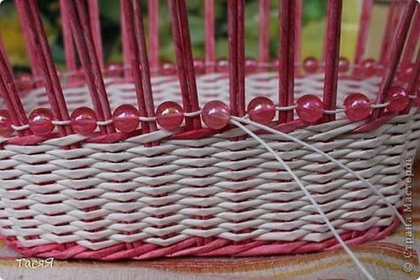 Pebbles / beads can also be used as decoration