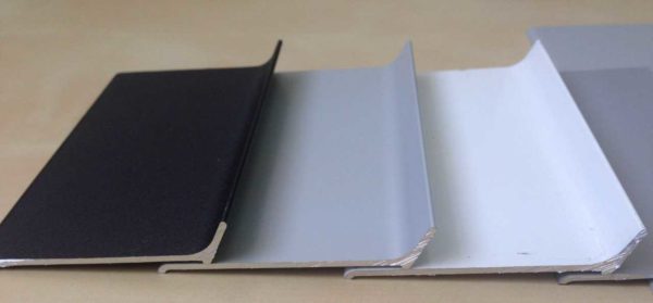 These are only three possible options for painting aluminum skirting boards with glue