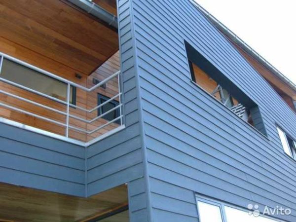 Both blue and wood are all the same material