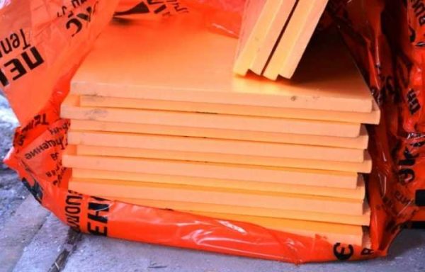 In a package, depending on thickness, from 4 to 18 pieces