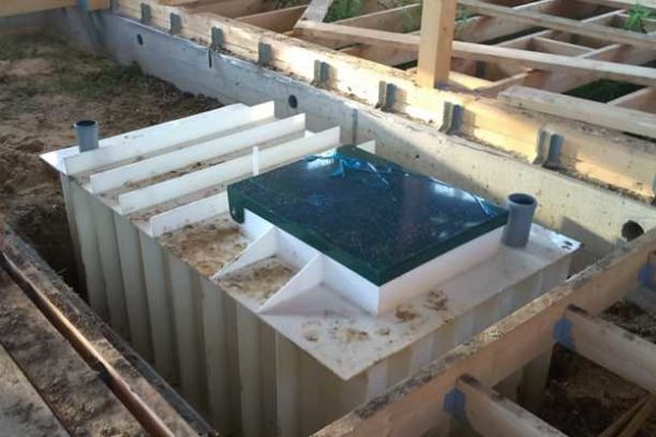 Plastic cellar for home or summer cottage with welded-on stiffeners
