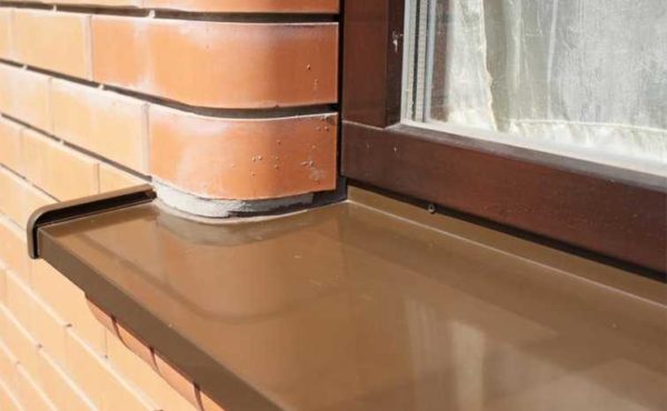 Installation of plastic ebb