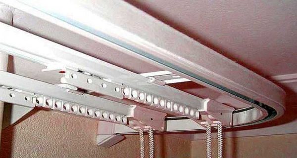 Rounding for profile ceiling cornice