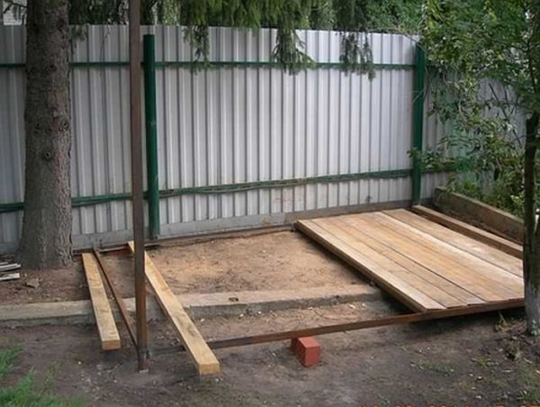 The floor is usually made of wood