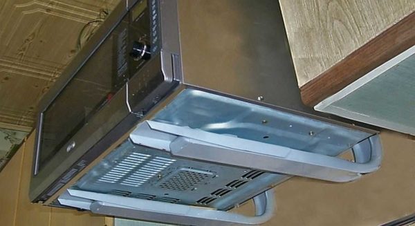 In telescopic models, you can choose the size of the bracket