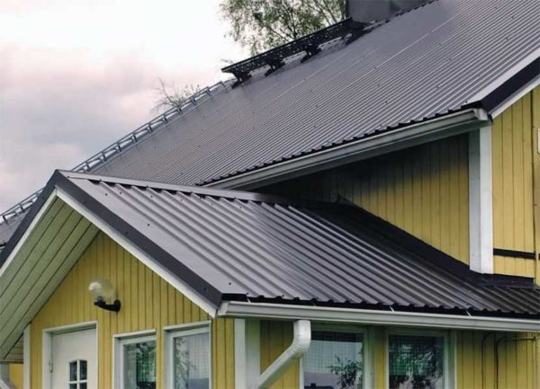 Profiled steel sheet - this is what the manufacturers call it