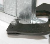 Quick connection of drywall profiles