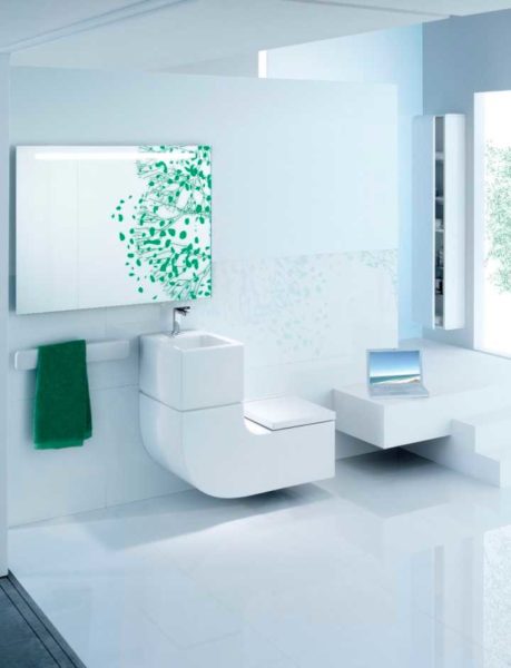 Minimalism in plumbing also rules