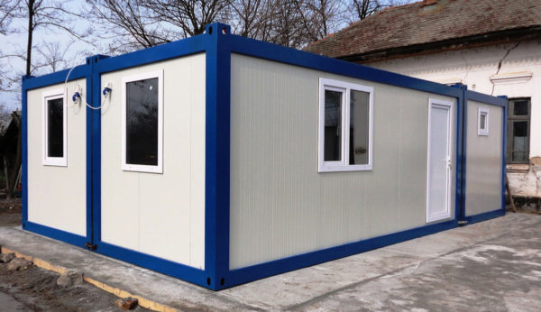 3 container block